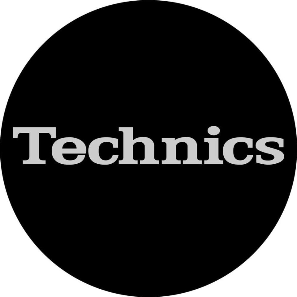 MAGMA TECHNICS LOGO SİYAH SLIPMAT (PİKAP KEÇESİ) (İKİLİ)