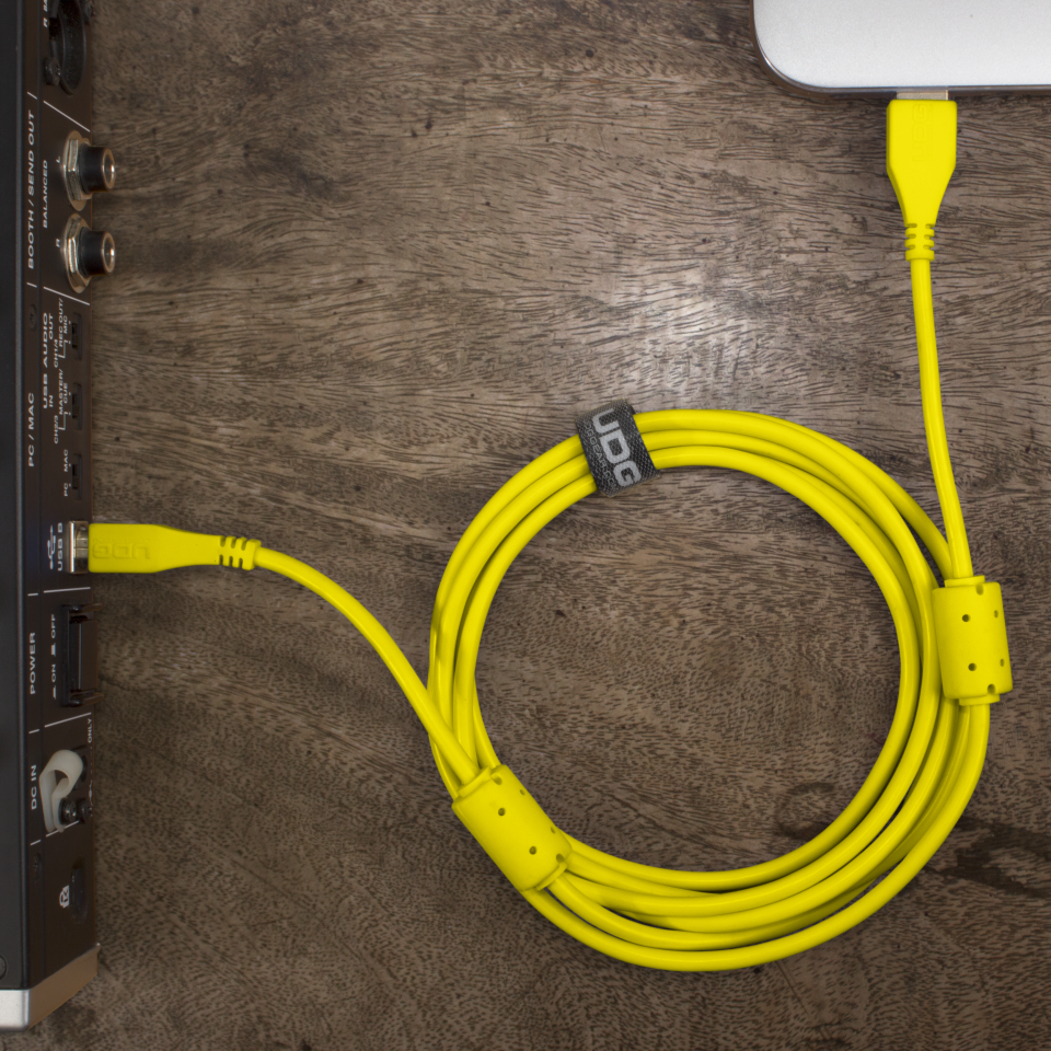 UDG SES KABLOSU USB 2.0 A-B SARI DÜZ (2metre)