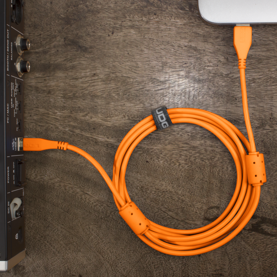 UDG SES KABLOSU USB 2.0 A-B TURUNCU  DÜZ (2metre)