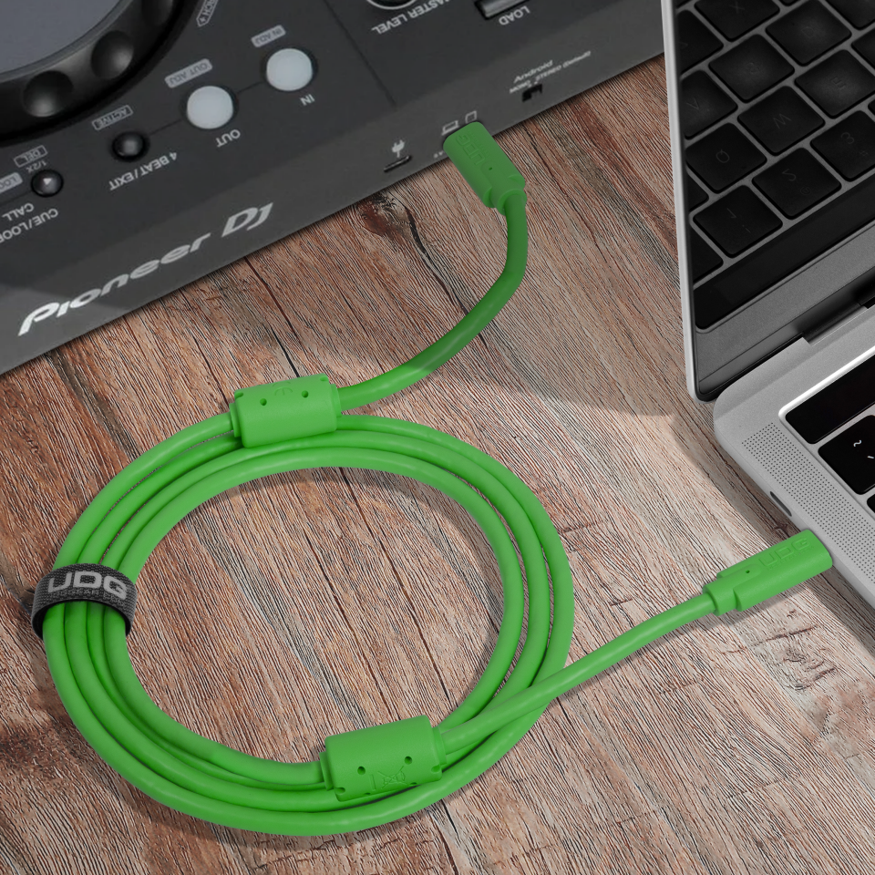 UDG SES KABLOSU USB 3.2 C-C YEŞİL DÜZ (1,5 metre)