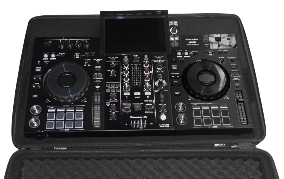 UDG Creator Pioneer DJ XDJ-RX3 Hardcase Siyah